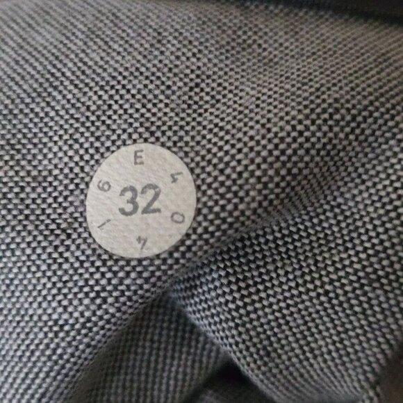 Lululemon Commission Men's Charcoal Slim Stretch Pants Size 32 - Picture 11 of 11